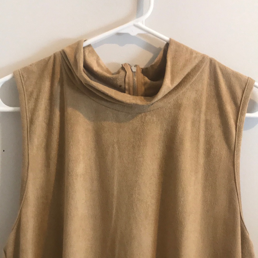 High neck top - Picture 2 of 5